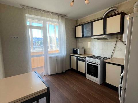 квартира за адресою Братів Міхновських вул. (Московська), 32