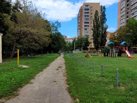 комерційна за адресою Аерокосмічний просп. (Гагаріна), 62