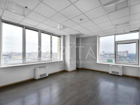 комерційна за адресою Антоновича вул. (Горького), 120