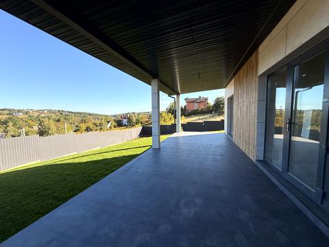 будинок за адресою Погребного вул., 1