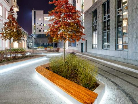 комерційна за адресою Сім'ї Прахових вул. (Гайдара), 58/10