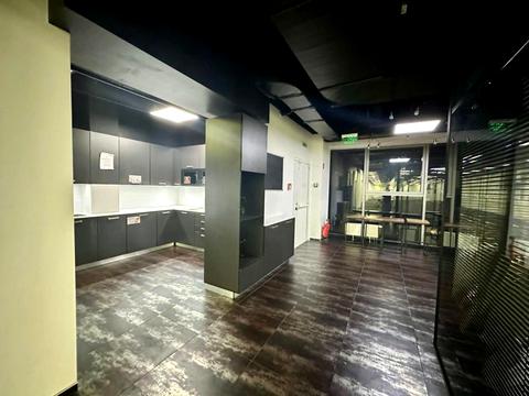 коммерческая по адресу Вадима Гетьмана ул., 6