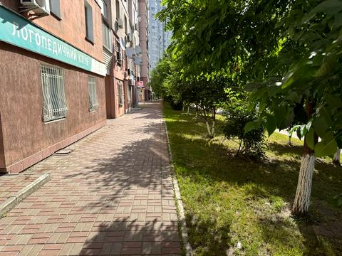 коммерческая по адресу Олены Пчилки ул., 4