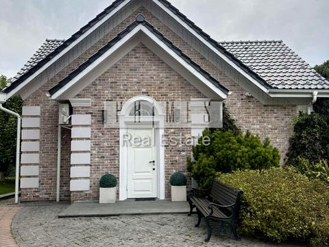 дом по адресу Соборна ул.