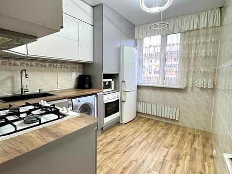 квартира за адресою Метробудівників вул., 42