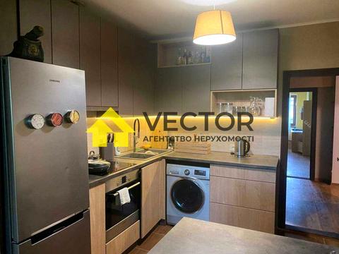 квартира за адресою Комарницького вул., 5