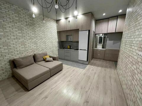 квартира за адресою Євгена Коновальця вул. (Щорса), 36-Е