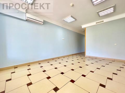 комерційна за адресою Герасима Кондратьєва вул. (Кірова), 144/3