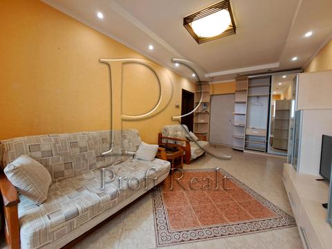 квартира за адресою Композитора Лятошинського вул., 22