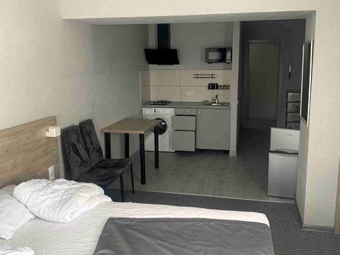 квартира за адресою Панаса Мирного вул., 18а