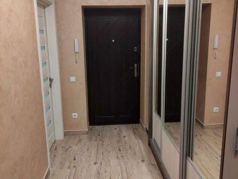 квартира по адресу Александра Довженко ул., 1