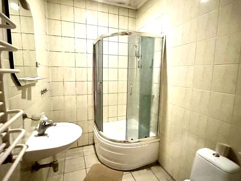 коммерческая по адресу Червоной Калины просп., 79