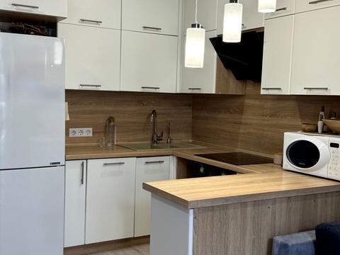 квартира за адресою Набережна вул., 8д