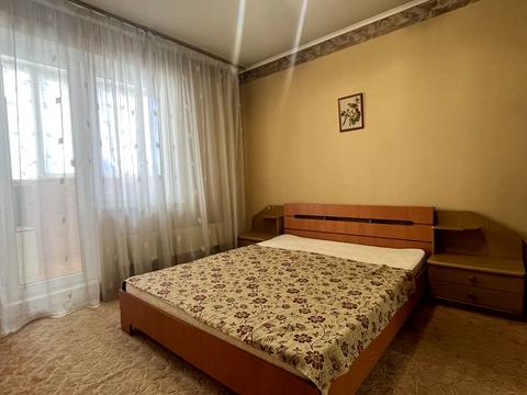 квартира за адресою Академіка Заболотного вул., 52