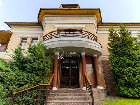 дом по адресу Павла Загребельного ул. (Миколи Раєвського)