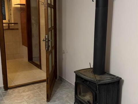 будинок за адресою Бабушкіна пл.