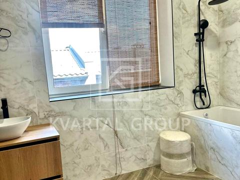 будинок за адресою Тіщенка
