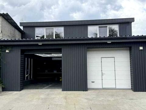 коммерческая по адресу Близнюківський спуск, 11