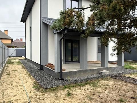 будинок за адресою Центральна вул.