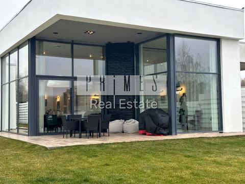 будинок за адресою Виноградна