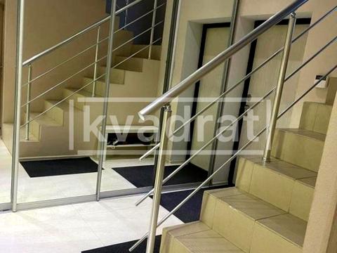 будинок за адресою Центральна вул.