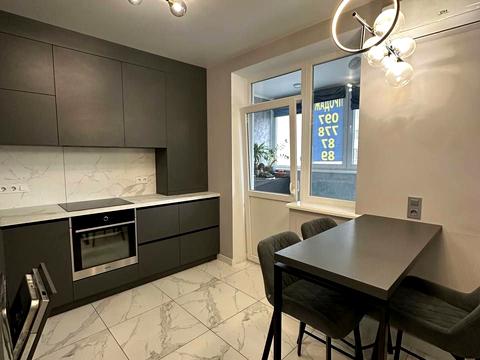 квартира за адресою Святошинська вул., 60