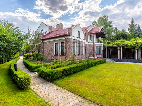 будинок за адресою Дніпрова Хвиля