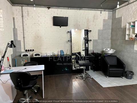 коммерческая по адресу Вышгородская, 44