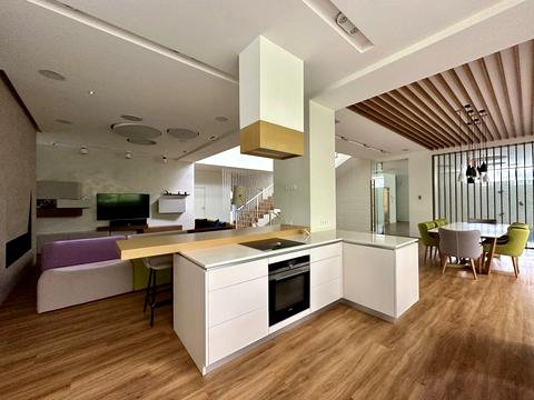 будинок за адресою смт. Козин, Олексіївська вул.