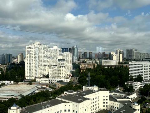 квартира за адресою Андрія Верхогляда вул. (Михайла Драгомирова), 14-А