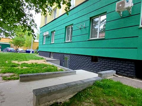 коммерческая по адресу вул. Тиха, 7