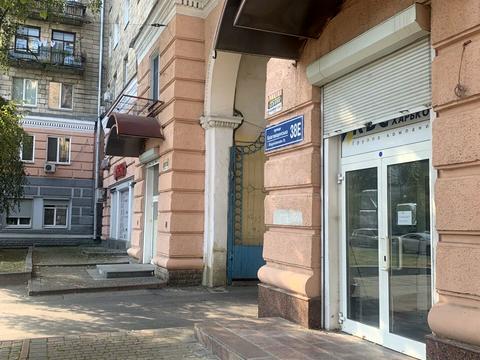 комерційна за адресою Благовіщенська вул. (Карла Маркса), 38