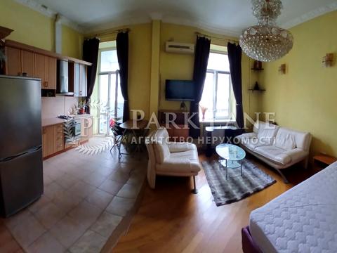 квартира за адресою Тарасівська вул., 23/25