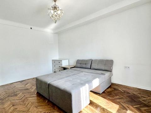 квартира за адресою Саксаганського вул., 88