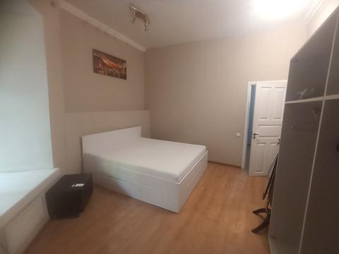 квартира за адресою Шота Руставелі вул., 20-Б