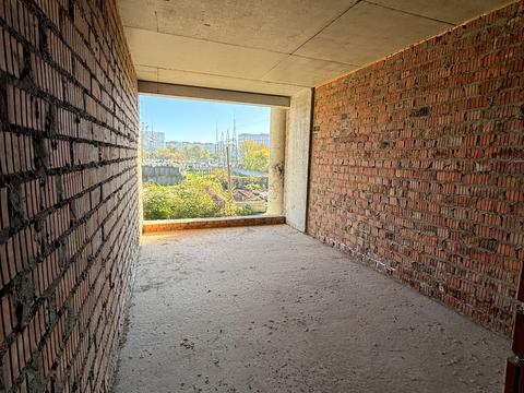 комерційна за адресою Трускавецька вул., 2