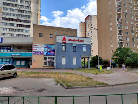 комерційна за адресою Миколи Бажана просп., 36