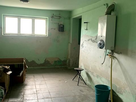 комерційна за адресою Центральна, 22