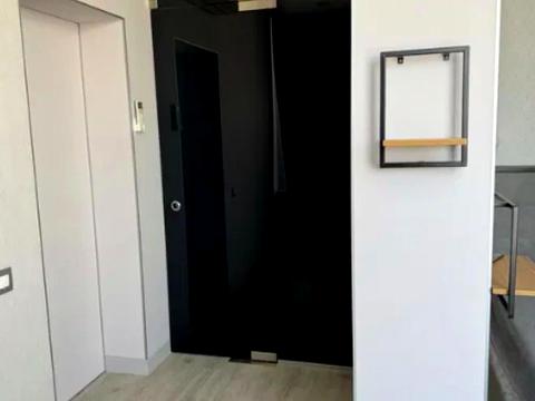 квартира за адресою Літературна вул., 8