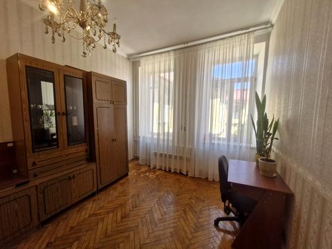 квартира за адресою Кінна вул., 11