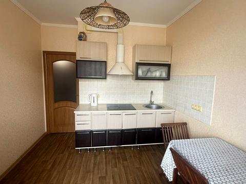 квартира за адресою Райдужний масив вул., 6