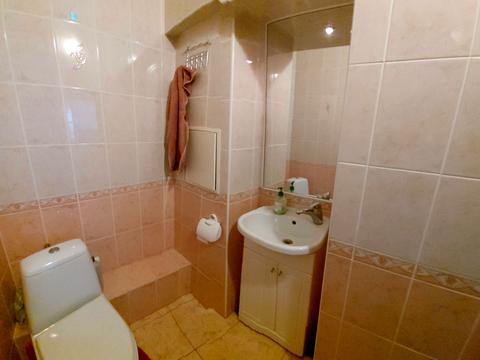 квартира за адресою Раїси Окіпної вул., 8