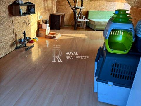 будинок за адресою Центральна вул.