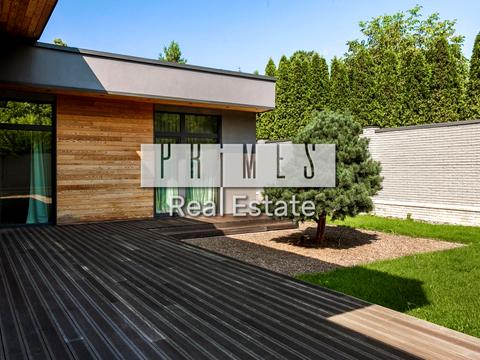 будинок за адресою Берегова вул.