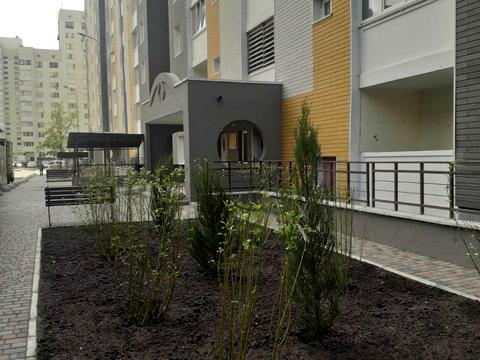 квартира за адресою Миколи Вінграновського вул., 2