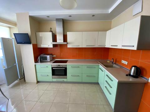 квартира за адресою Дніпровська набережна вул., 26