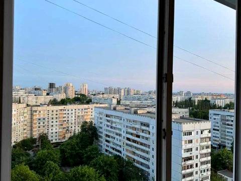 квартира за адресою Наталії Ужвій вул., 92
