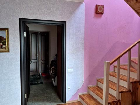 будинок за адресою с. Вишеньки, Центральна