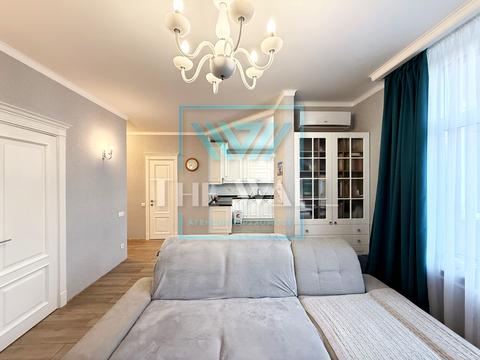 квартира за адресою Рея Бредбері вул., 2