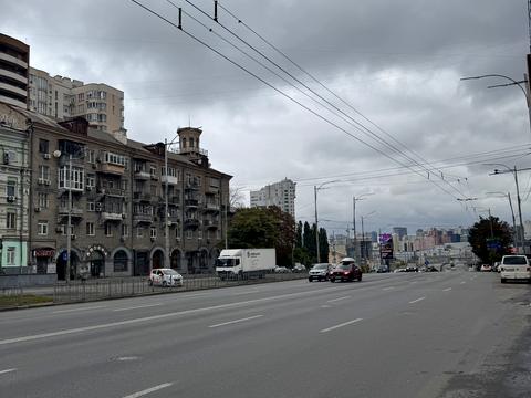 квартира по адресу Голосеевский просп. (40-летия Октября), 21